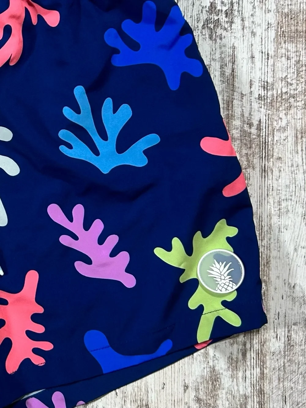 Men’s Chubbies Swim Trunk size medium Blue Cape Corals Bathing Suit Short 5.5